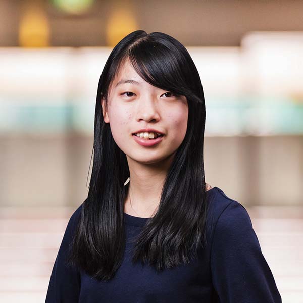 原田 栞里